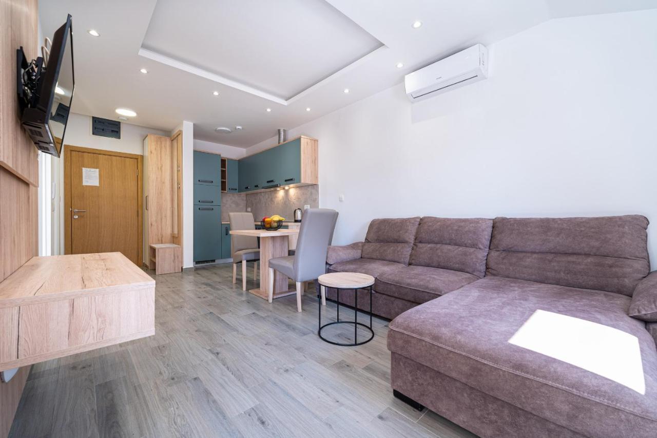 Marea Apartments 부드바 객실 사진
