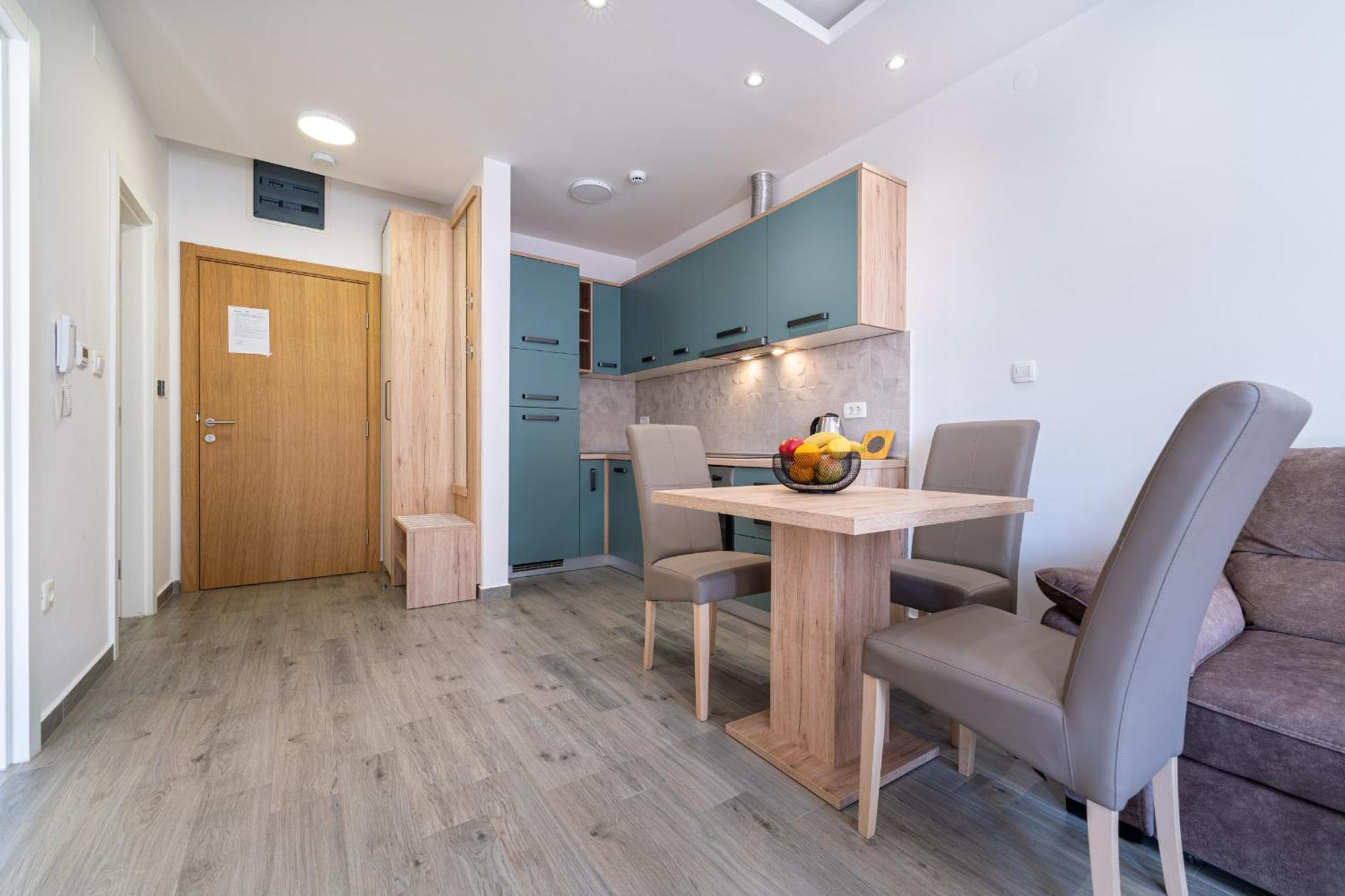 Marea Apartments 부드바 객실 사진